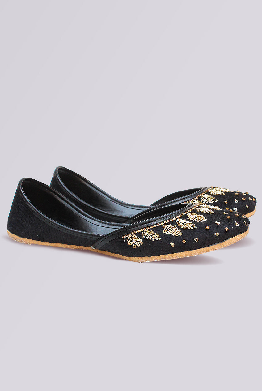 Fern Handcrafted Punjabi Jutti
