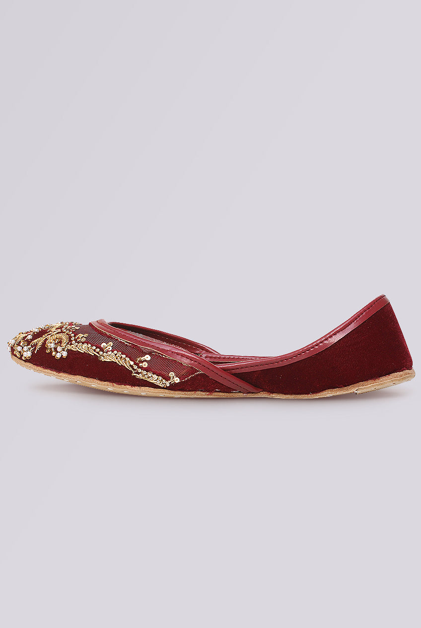 Crimson Pearl Fancy Khussa