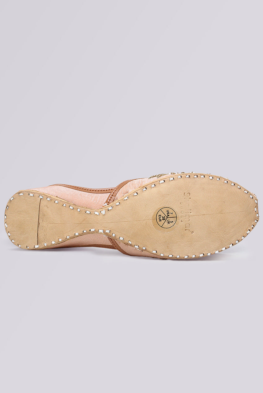 Roselle Blush Pearl Embroidered Khussa
