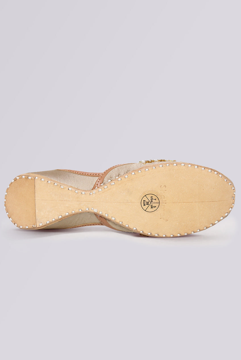 Lunara Beige Pearl Embellished Khussa
