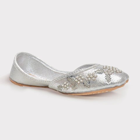 Kindle Pearls Khussa