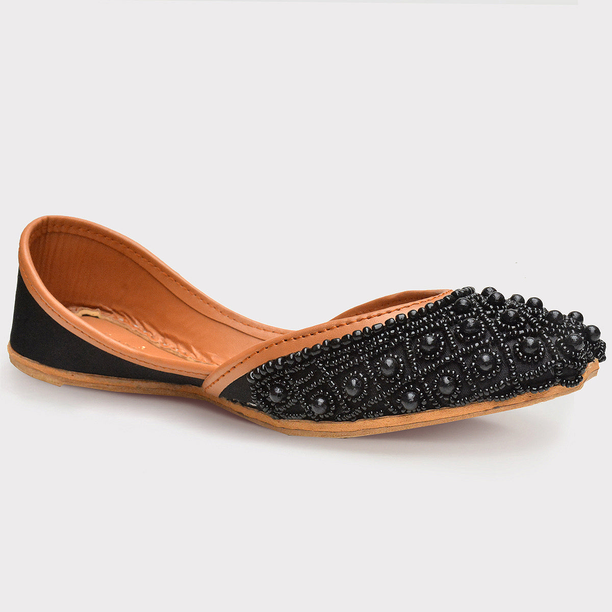 Giga Beads Khussa