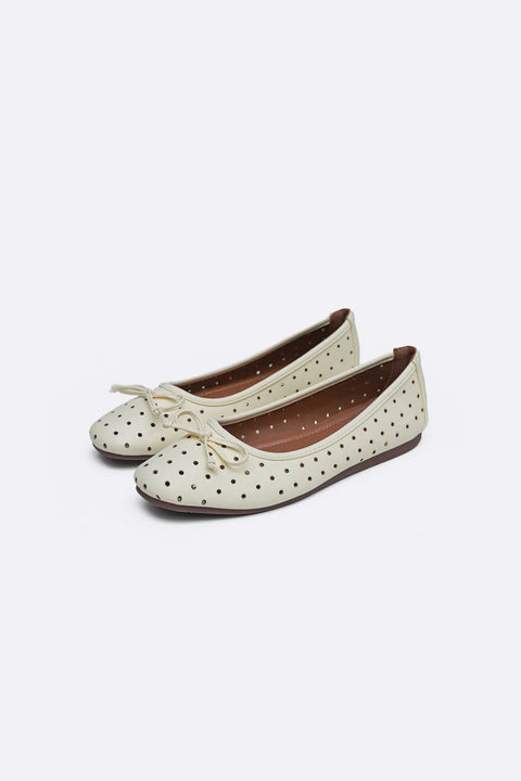 Womens Perforated Flat Pumps