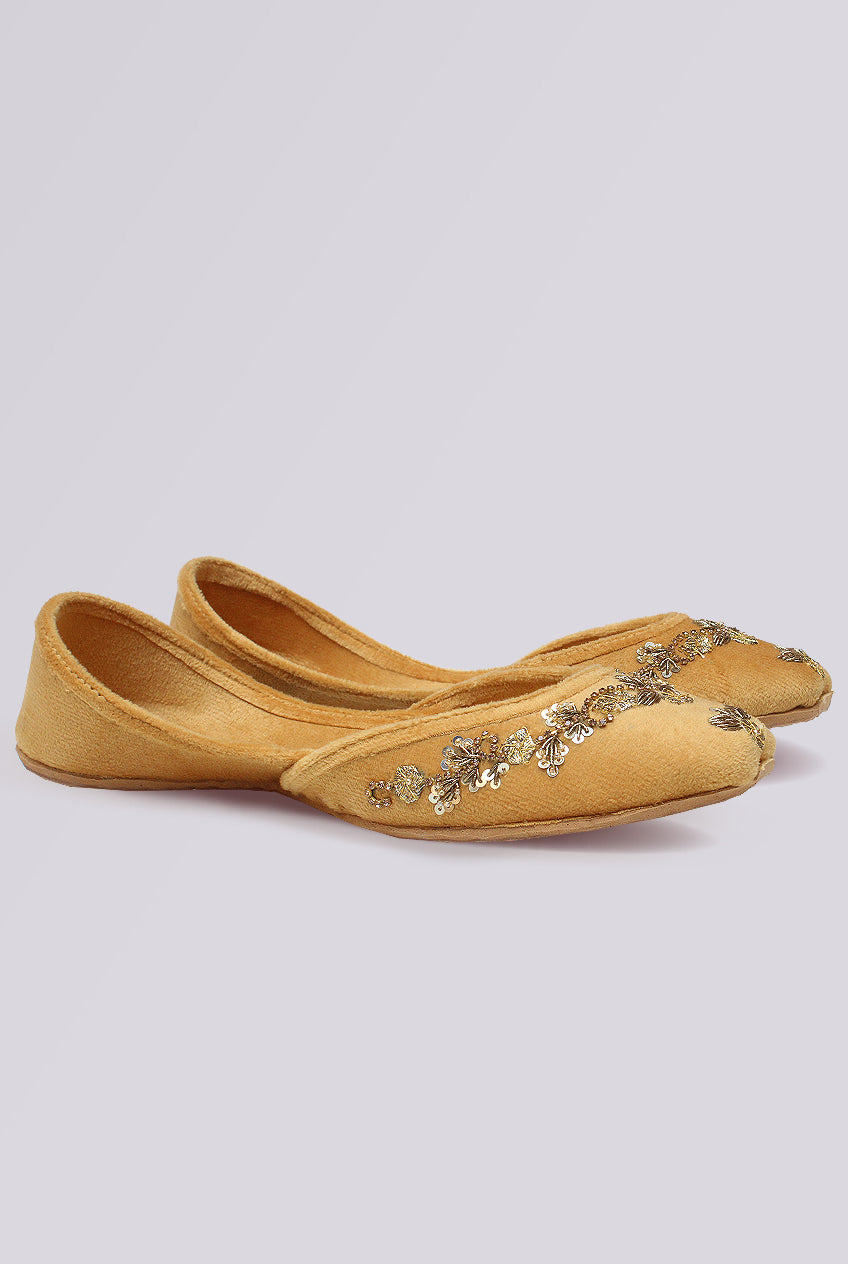 Solara Handcrafted Punjabi Jutti