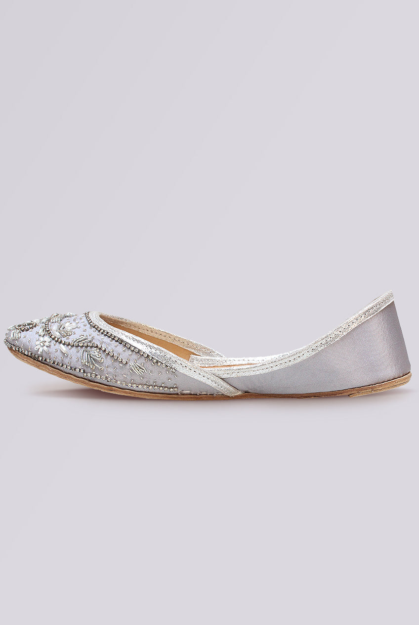 Celestia Floral Embellished Khussa
